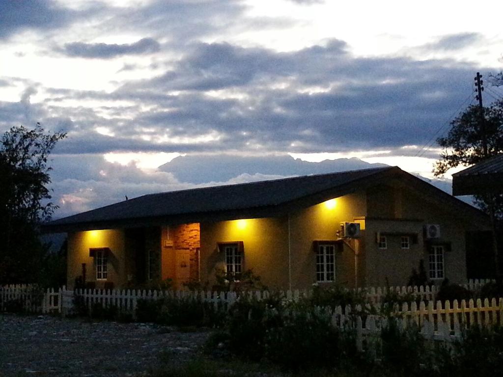Sabah Tea Resort Ranau Buitenkant foto