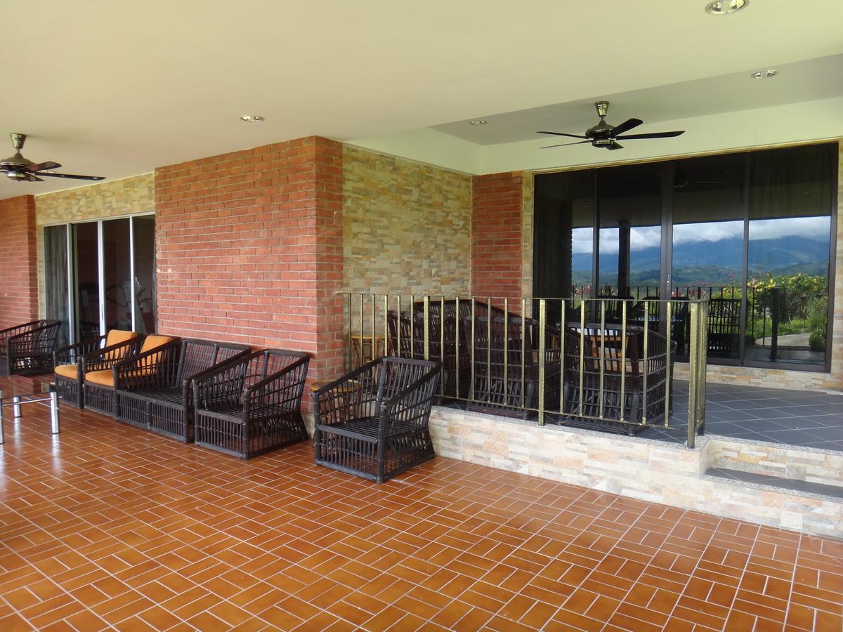 Sabah Tea Resort Ranau Buitenkant foto
